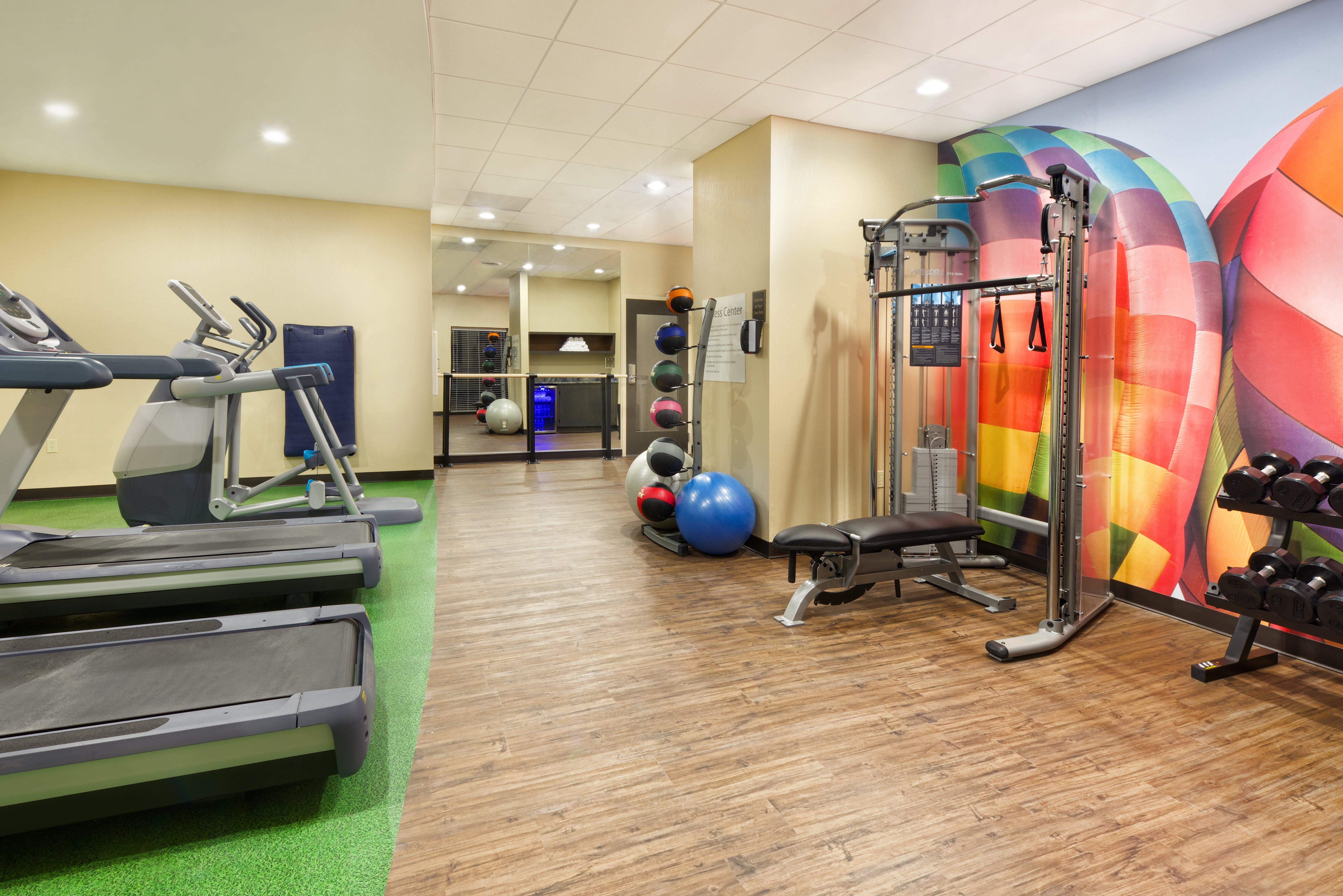 Hotel Indigo Cleveland Beachwood By Ihg Eksteriør bilde